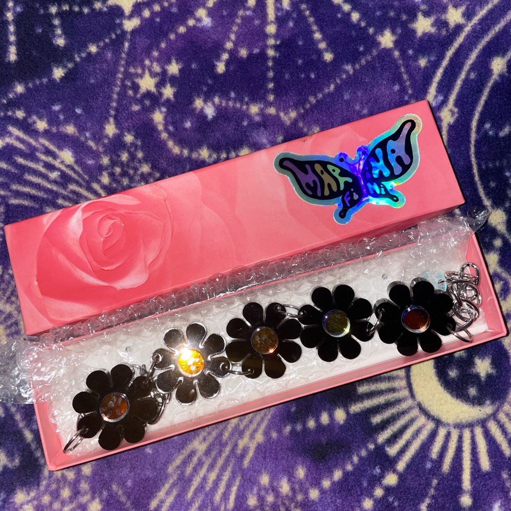 Marina Fini Choker